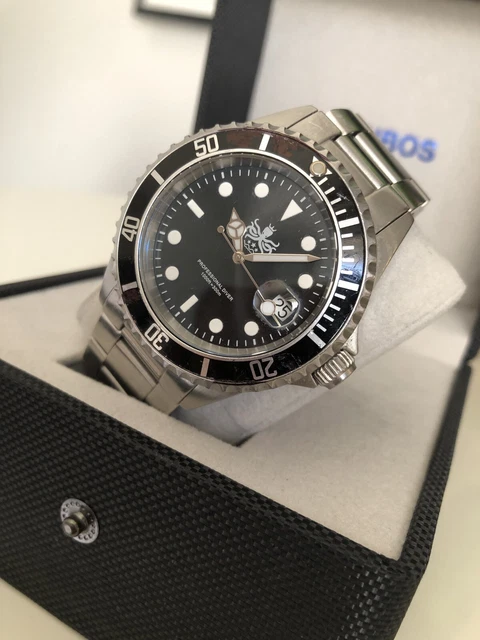 PHOIBOS PX002C 300M PROFESSIONAL DIVE WATCH SWISS QUARTZ