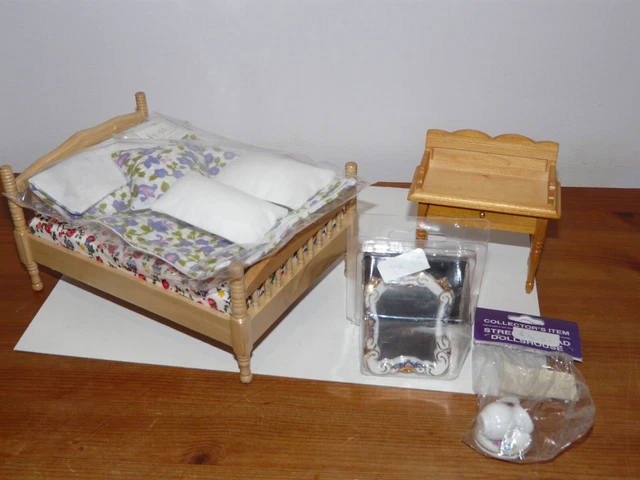 MAD SALE! Beautiful 1/12th dolls house bedroom furniture brand new boxed 5 items