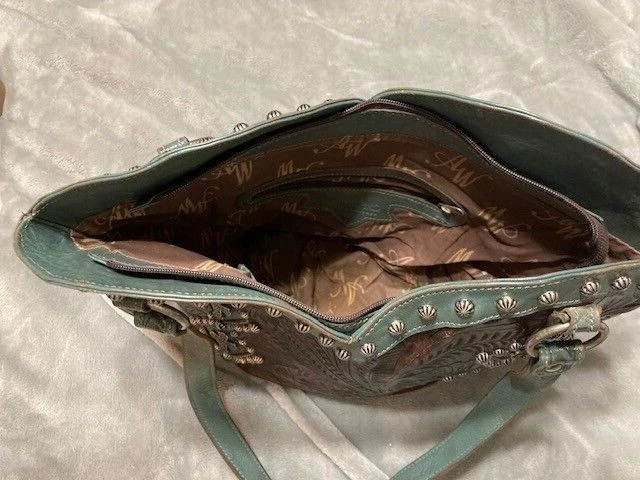 American West Ladies Leather Sage, Brown & Silver Pocketbook with Crosses 4