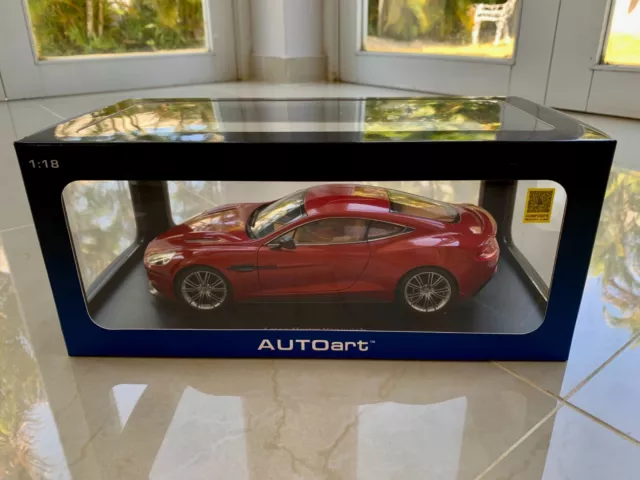 AutoArt Aston Martin Vanquish 1:18 Red/Tan