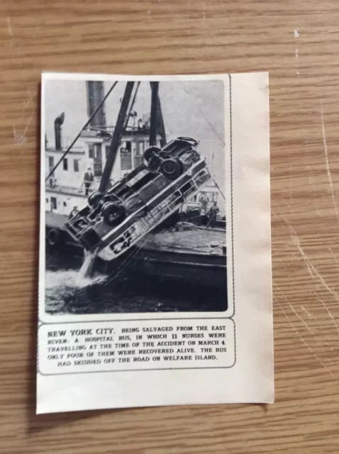 Sa11 Ephemera 1963 Picture New York Bus Crash East River Welfare Island