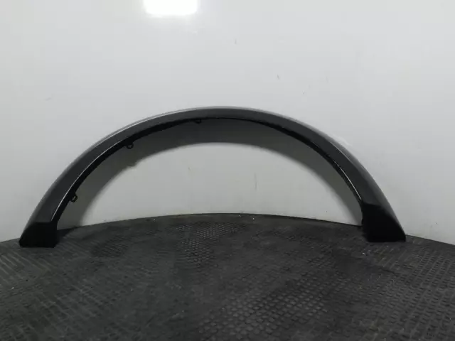 LANDROVER DISCOVERY Wheel Arch/Spat 2004-2010