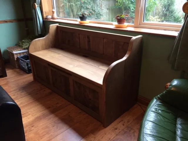 5ft Rustic Style Window Seat/Bench/Settle/Pew with Storage (MADE TO ANY SIZE)