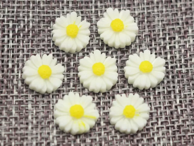 50 Off White Cabochon Daisy Flower Flatback Resin 11mm DIY Embellishments