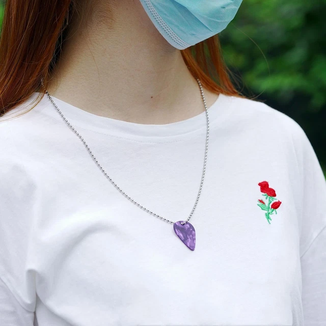 Electric Guitar/Bass Guitar Guitar Pick Necklace Random Colour GXT N6E6