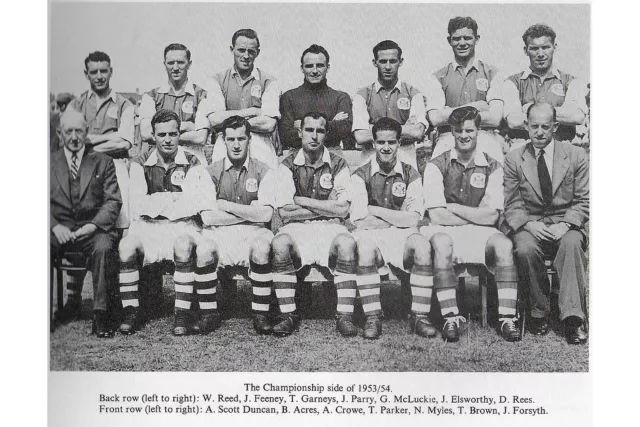 Ipswich Town Football Team Photo>1953-54 Season