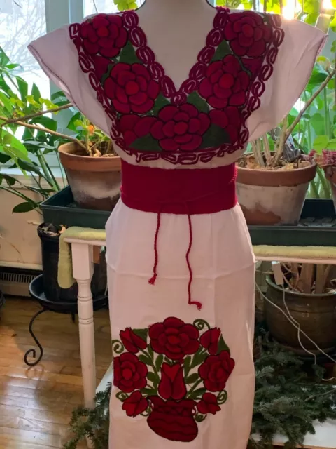 Puebla Mexican Dress w/ Belt Bata Faja Vestido Flowers Pink Red M/L 1 Size 1884