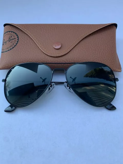 Ray-Ban Aviator Sunglasses 002/62 RB3025 Standard 58m Black Frame & Black Lenses