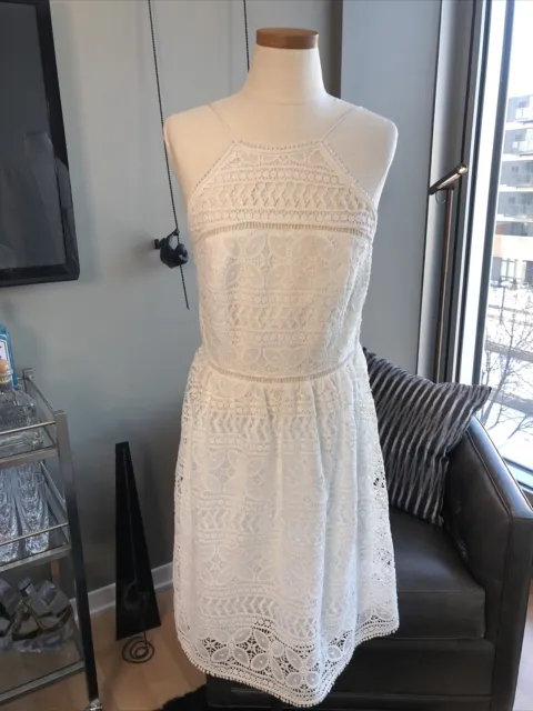 New Trina Turk Lace Picnic Dress Size 10 MSRP $398