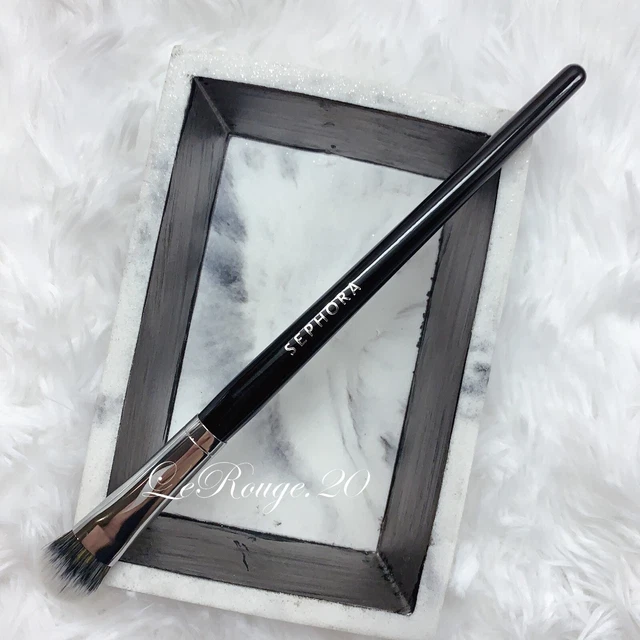 SEPHORA COLLECTION Pro Stippling Concealer brush #52 cream highlighter contour