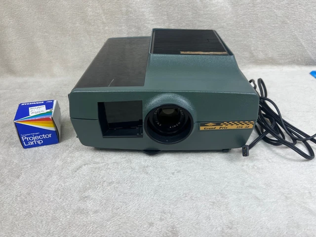 Proyector de extensión SAWYER Grand Prix 570AF - Buen ventilador de bombilla funciona bombilla extra