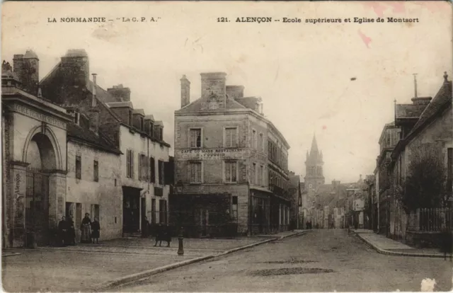CPA ALENCON - Ecole supérieure et Eglise de Montsort (138373)