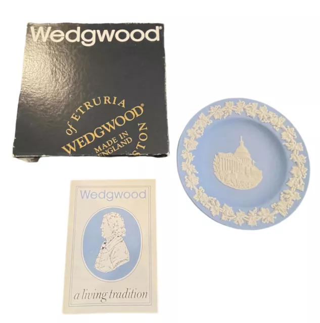 Vintage Wedgwood Blue Jasperware Capitol Motif Small Round Tray Original Box