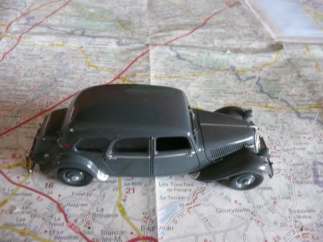 CITROËN Traction 11 CV Familiale 1954 NOREV  1/43