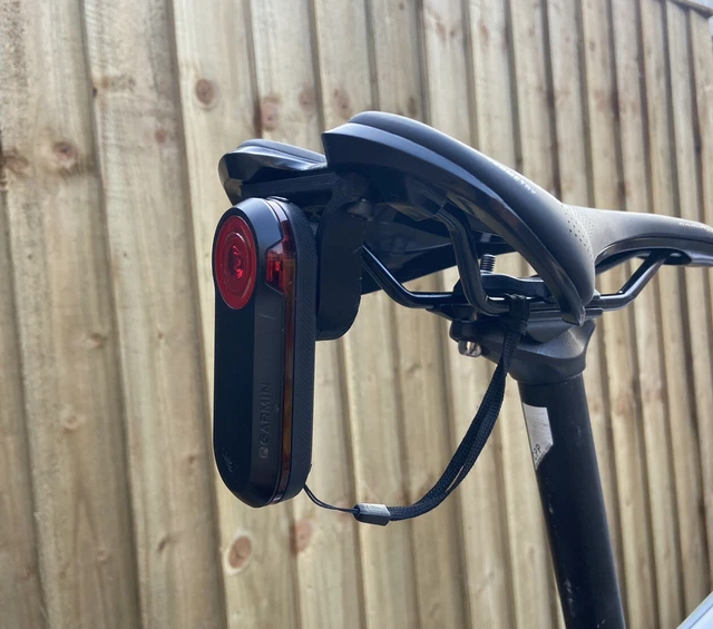Support avant combiné Garmin Varia pour Edge Light