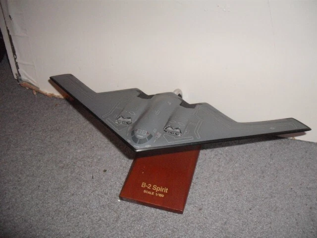 Modello Aereo B-2 Spirit 1:200 | Northrop Grumman Stealth Bomber | USAF | Metallo, TANG DYNASTY