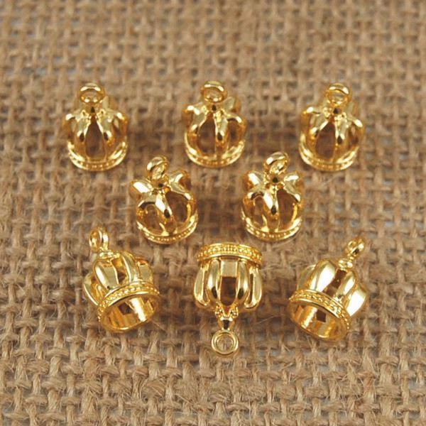 10 x Goldene Kronen Charms Anhänger DIY Craft Schmuck
