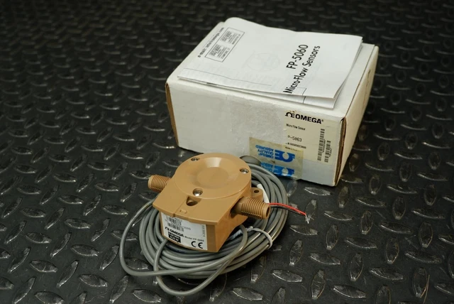 Omega FP-5063 Micro Flow Sensor 5-24 VDC, 0.25 W, 1.13 to 12.11 lpm (0.3 to 3.2