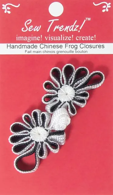 Cierres de botones de rana - negro/blanco-3,5""x1"" - diseño de flores - 1 par/paquete - #FG4690