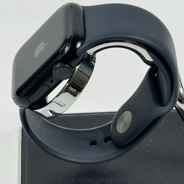 APPLE WATCH SERIES 9 Midnight GPS, 41mm With Sports Band - 🔋 BH 100% £
