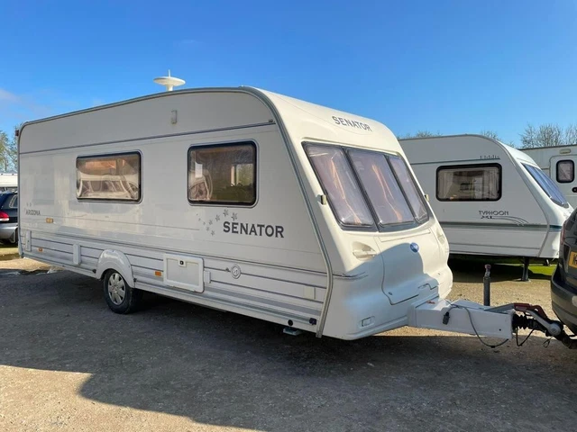 Wohnwagen Bailey Senator Arizona 2002 sep. Dusche/WC 4Pl. Backofen/HU NEU!