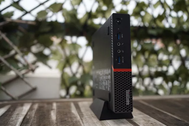 mini tour pc Lenovo ThinkCentre tiny windows 10