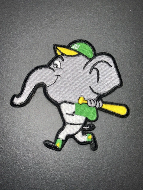Oakland Athletics Iron-On Patch – Huge 5 X 11.5 Inches, Green & Gold