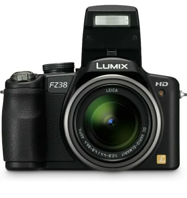 Panasonic LUMIX DMC-FZ38 / DMC-FZ35 12.1 MP Digitalkamera - Schwarz