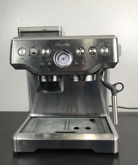 BREVILLE BES860XL THE Barista Express Espresso Machine & Grinder
