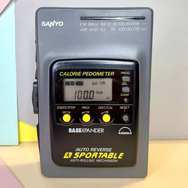 Reproductor de casete personal retro años 80 Sanyo Spt 1500 (walkman) deportivo, ¡como nuevo!