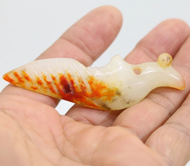 Collection hand-carved Chinese HeTian white jade bird amulet pendant D594