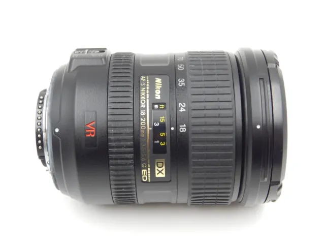 Nikon NIKKOR 18-200mm F/3.5-5.6G AS DX SWM AF-S VR SIC IF ED Lens