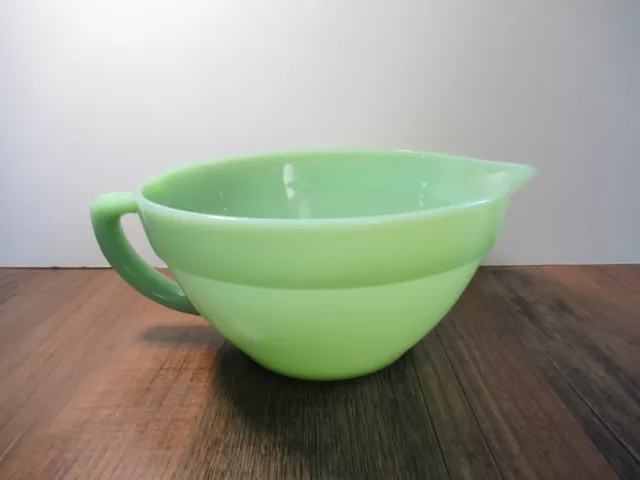 Vintage Fire King Oven Ware Jadite Batter Mixing Bowl Pour Spout