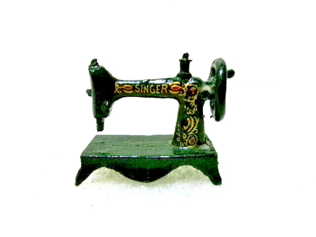 Machine à coudre, Miniature en argent, gramophone (2