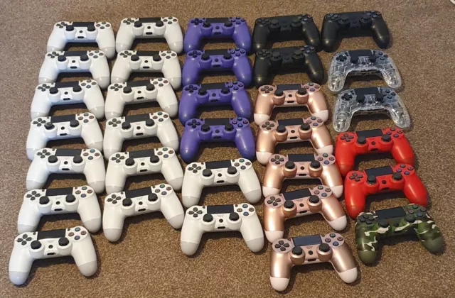 Joblot of 32 UNTESTED Playstation Controllers (PS4 / PC)
