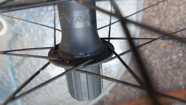 BONTRAGER AEOLUS COMP5 Rear Bike Wheel for Spares!! Rim Bent!!! £24.99 ...