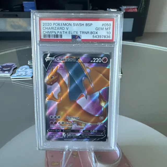 Charizard V SWSH050 PSA 10 Pokemon Full Art