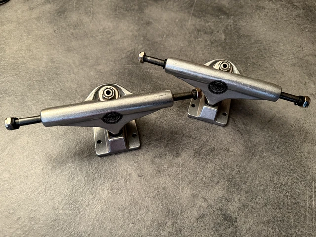 Paire de trucks de skateboard, skate FILM 5.0 1% for the