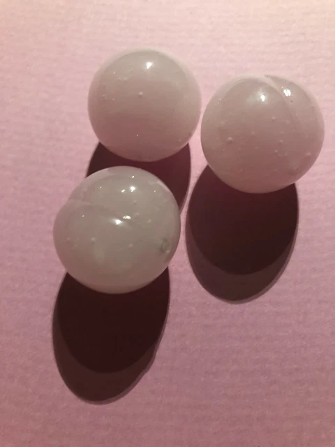 Lot De 100 Perles Tubes En Verre Ancien Vintage - Couleur Rose Poudre Mat - Origine Inde - Occasion Pour Création Bijoux