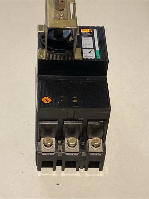 Merlin Gerin Compact C 160 N 160A 3P 660V Circuit Breaker Merlin Gerin Compact C 160 N 160A 3P 660V Circuit Breaker