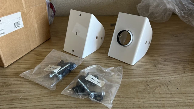 Peerless Cathedral Ceiling Adapter (White) ACC556