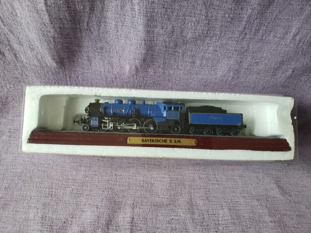 BAYRISCHE S 3/6 Eisenbahn Lokomotive Standmodell Dampflok aus Sammlung