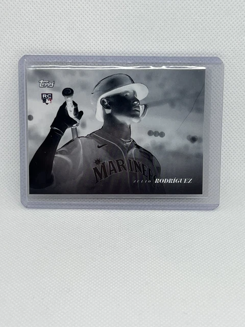 2022 Topps Black and White Julio Rodriguez RC Photo Negative Parallel #17/99