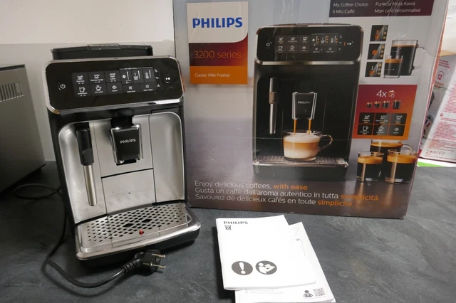 Expresso avec broyeur PHILIPS série 3200 model EP3226/40 (occasion)