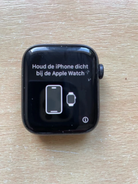 Apple Watch Series 6 - 44mm - Space Grau - GPS + Celullar