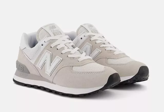 Brand New Never Worn New Balance 574 Core in Nimbus Cloud, Size 8 M NWT