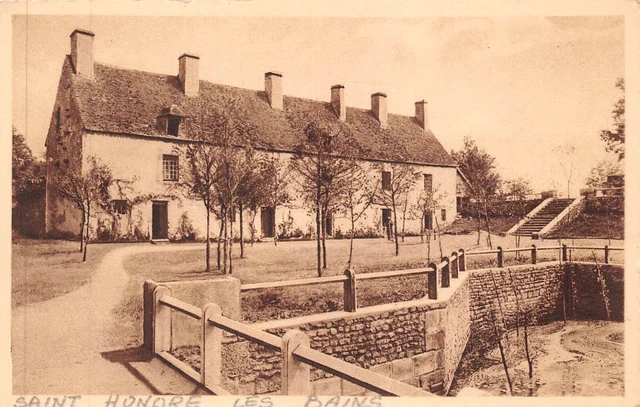 CPA Saint-Honoré-les-Bains le pavillon du golf
