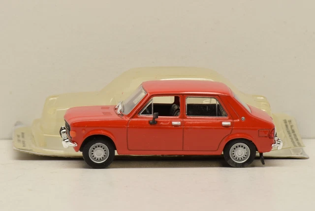 Zastava 1100 1971 Red Ixo 1/43 Neuf En Boite