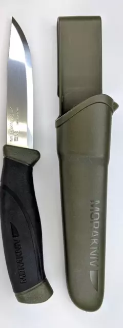 Mora Morakniv /Robust Green Handle /Carbon Steel /Fixed Blade /Camp Knife