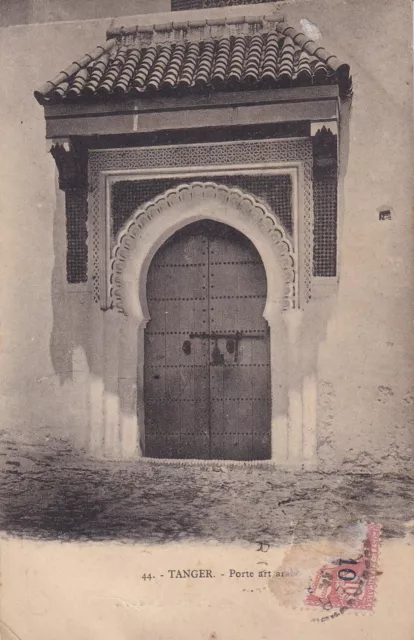 Carte postale ancienne MAROC MOROCCO TANGER 44 porte arabe timbrée